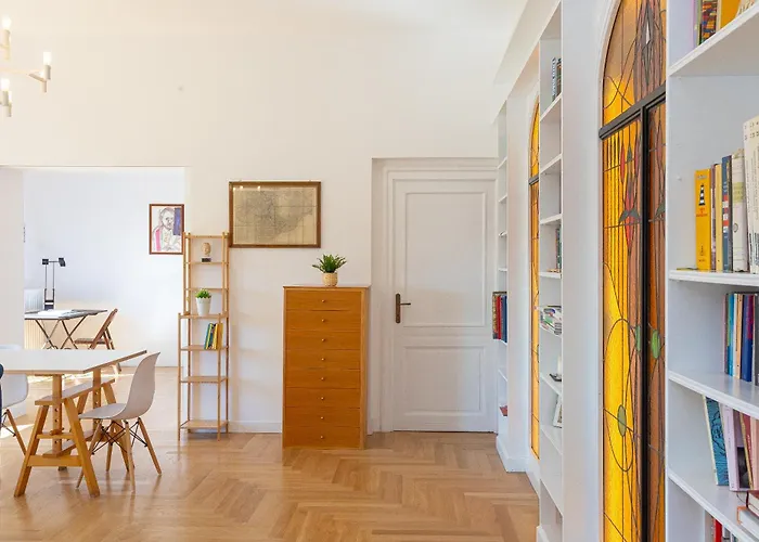 Giulio Cesare Penthouse In Appartamento *