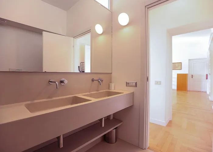Giulio Cesare Penthouse In Roma